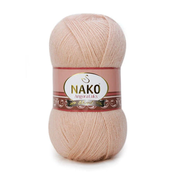 Nako Angora Luks Yarns - venilla